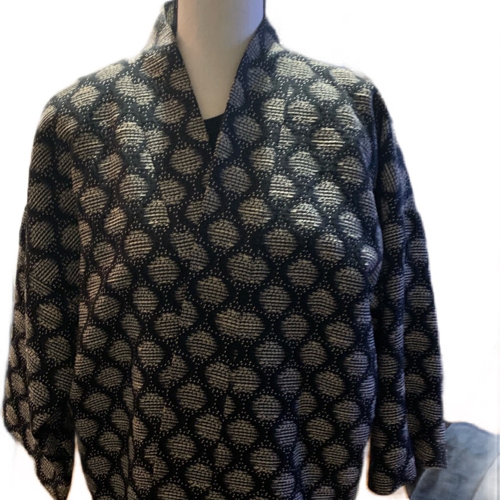 H&M Kimono Style Jacket Black/White Brocade 14